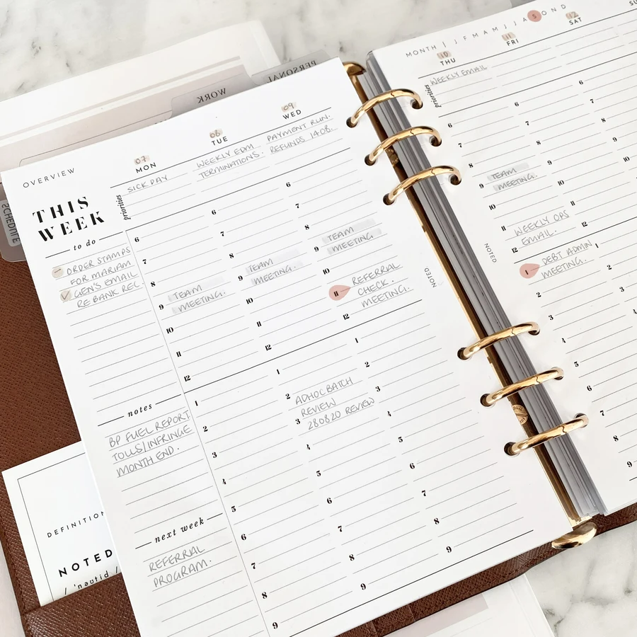 agenda ou planner minimalista